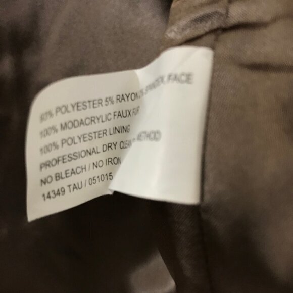 DONNA SALYER'S FABULOUS FURS cropped taupe faux fur size XS - Picture 8 of 13